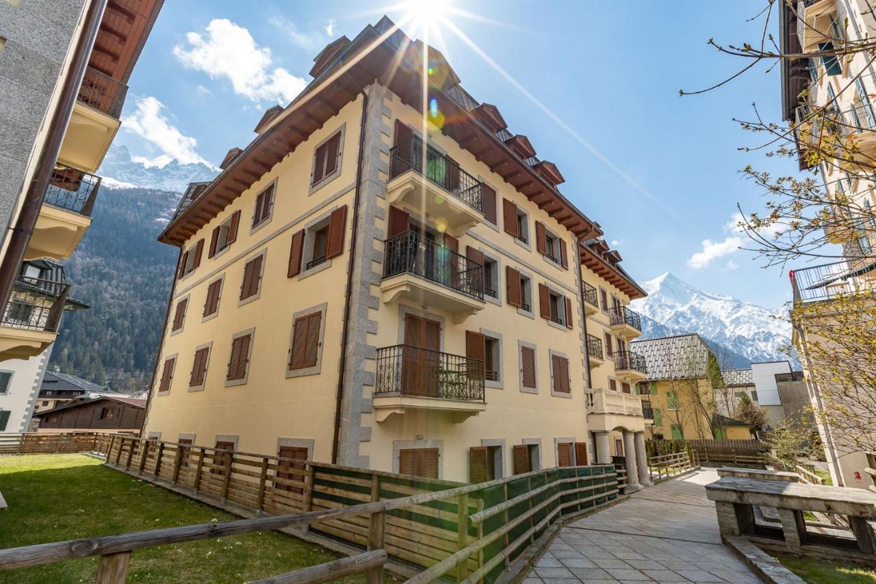 Apartment Alpes IV - Alpes Travel - Central Chamonix Zewnętrze zdjęcie